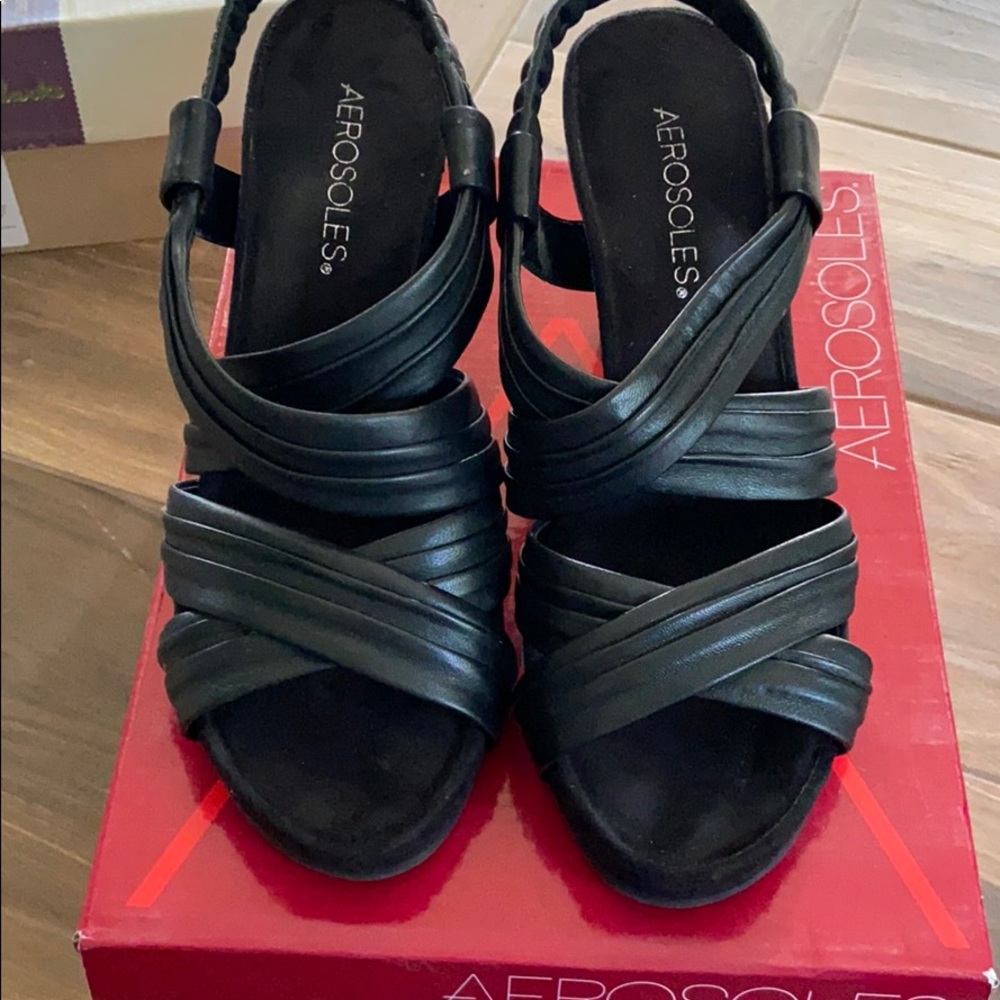 Aerosoles - Black leather wedges